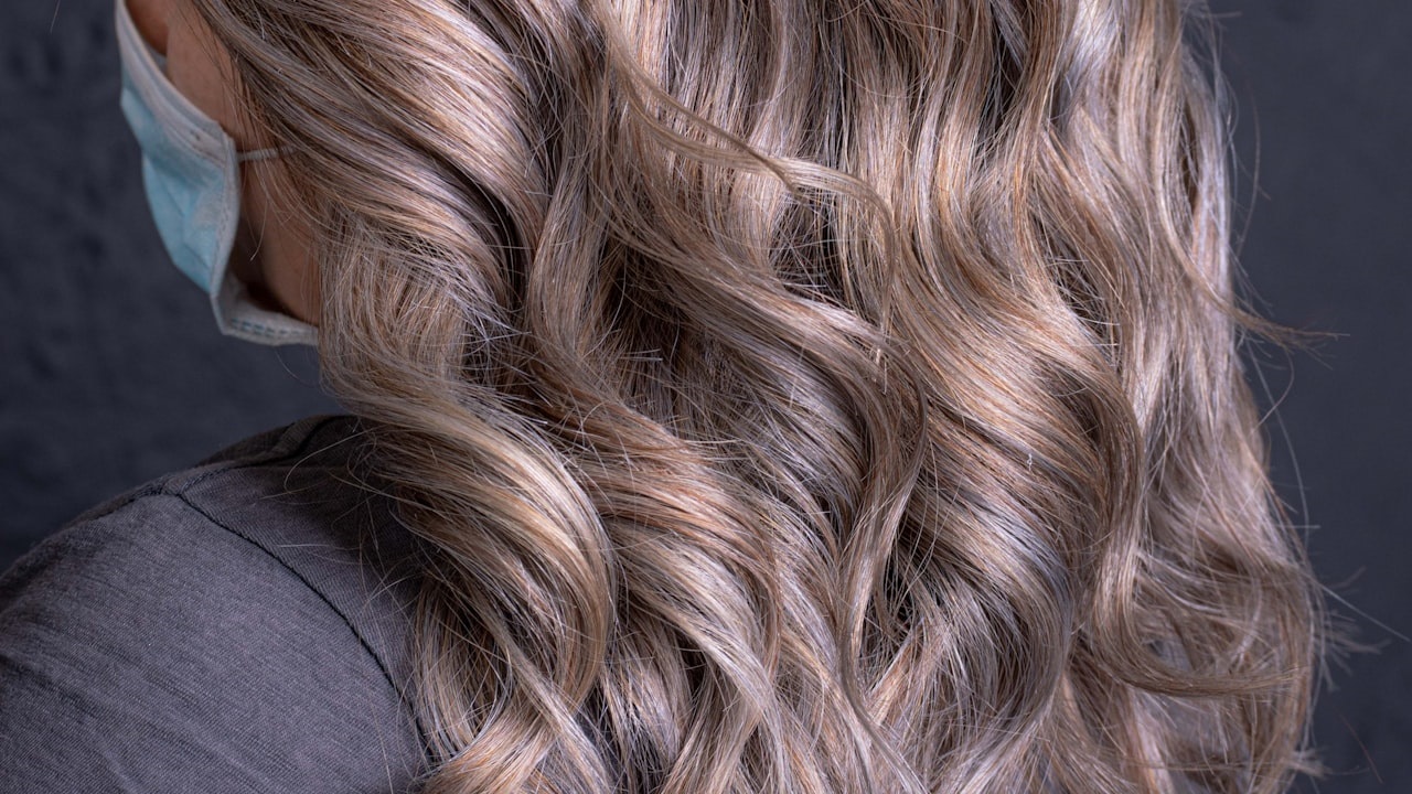 The Ultimate Guide to Buying Hair Extensions Wholesale